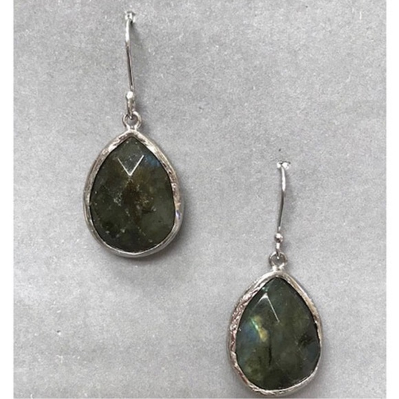 Labradorite Pear Cut/Sterling Silver Bezel Set Earrings-Boutique - Picture 12 of 12